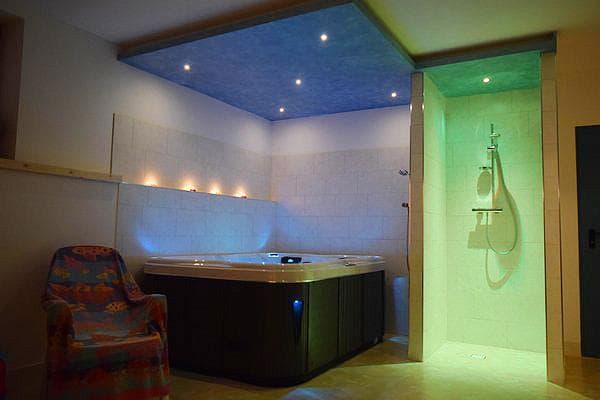6denní zájezd (denní přejezd) s dopravou, polopenzí a skipasem v ceně – hotel Alpenrose Dolomiti