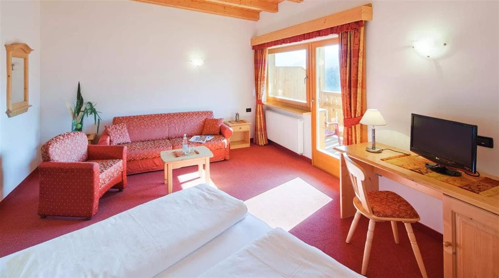5denní zájezd (denní přejezd) s dopravou a polopenzí ceně – hotel Antermoia
