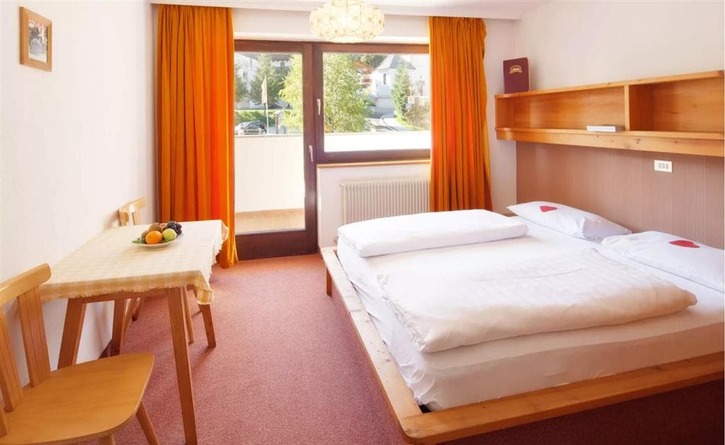 5denní zájezd (denní přejezd) s dopravou a polopenzí ceně – hotel Antermoia