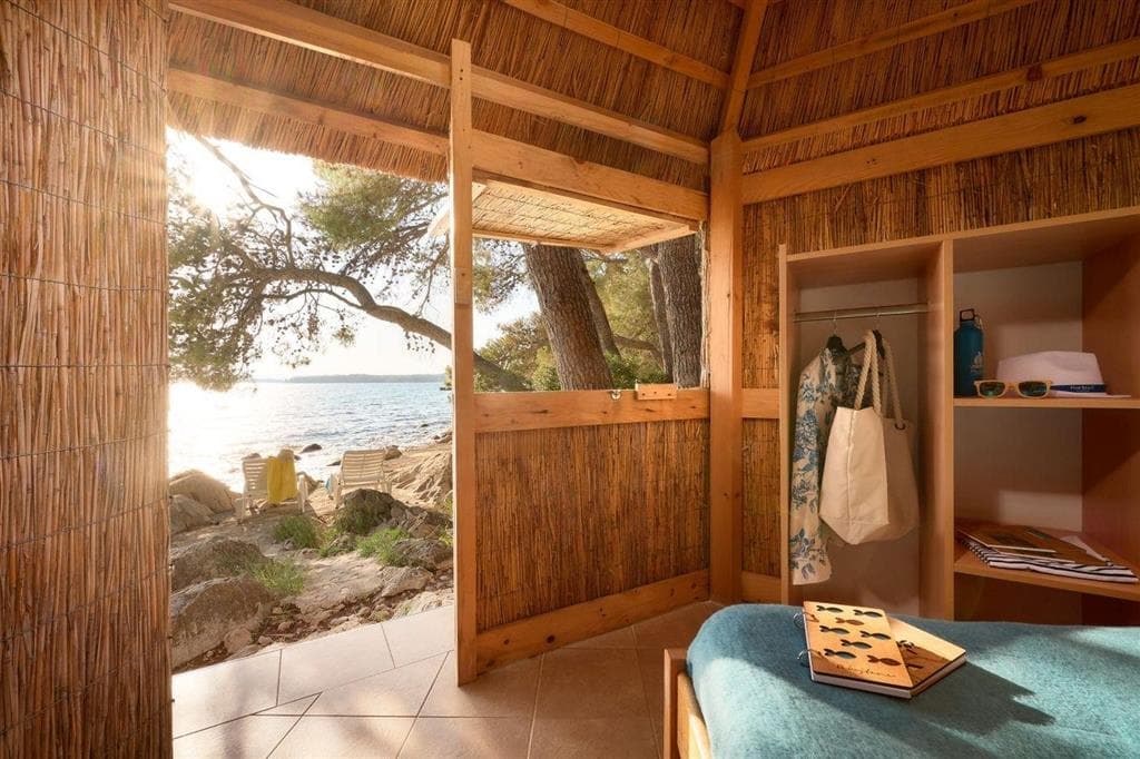 Resort Pine Beach Pakoštane 2027