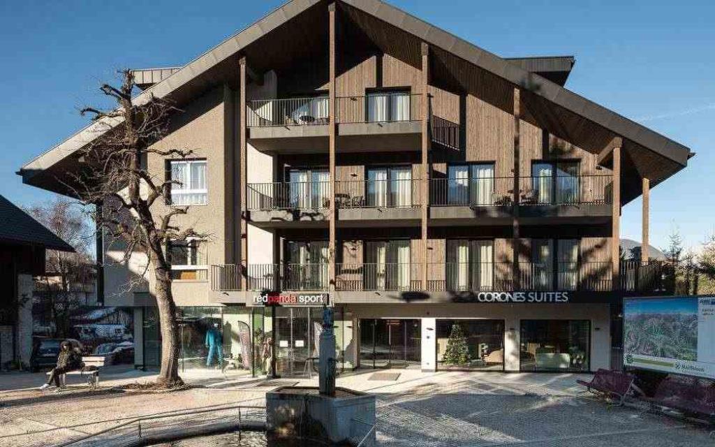 Corones Suites