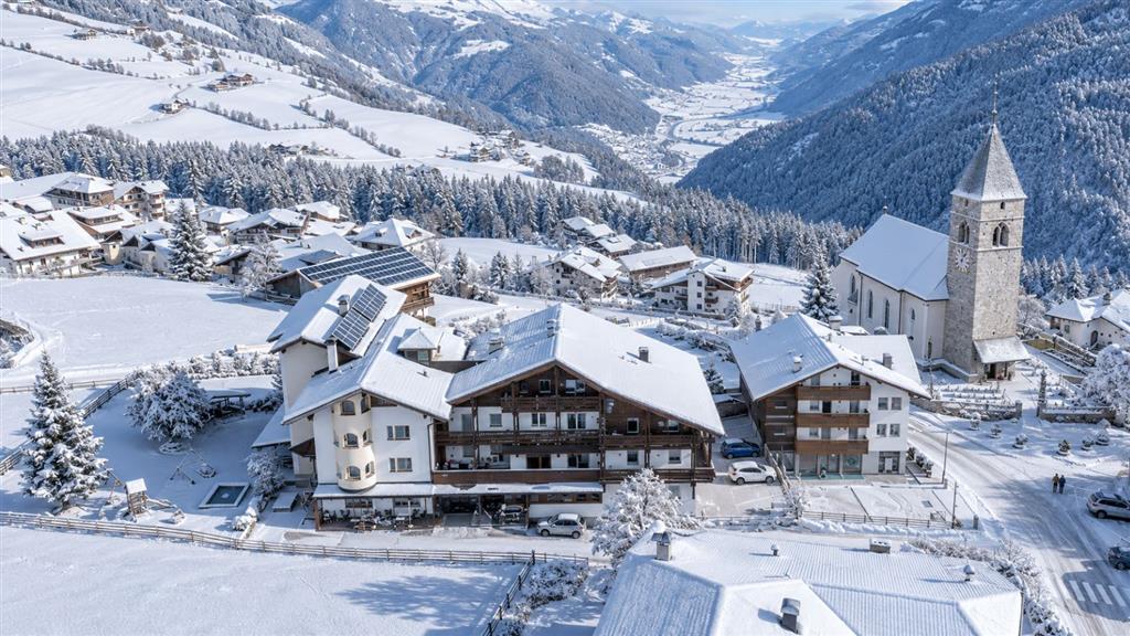 5denní zájezd s dopravou a polopenzí v ceně – hotel Alpenfrieden