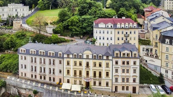 JEAN DE CARRO – Karlovy Vary