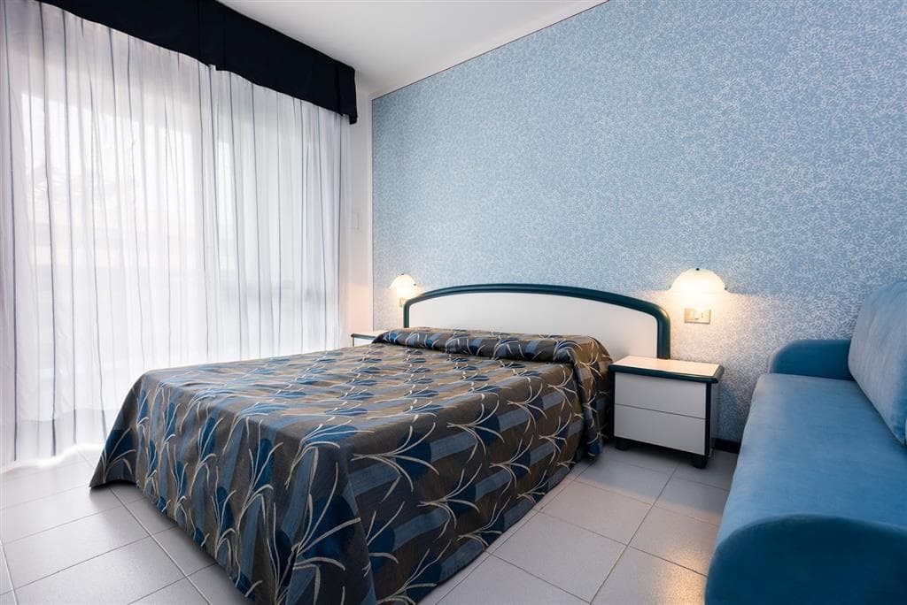 Aparthotel Imperial 2027