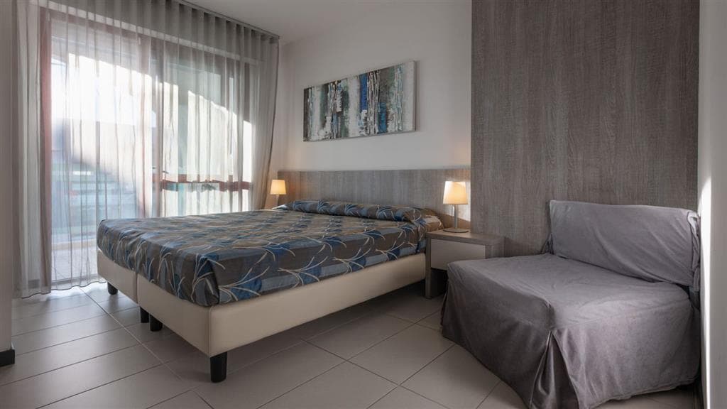 Aparthotel Imperial 2027