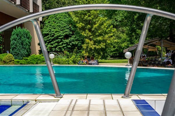 ENSANA THERMAL SÁRVÁR