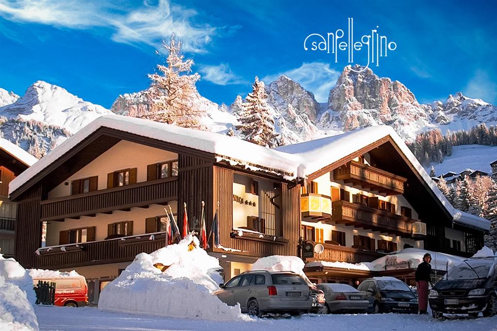 5denní zájezd s dopravou, polopenzí a skipasem v ceně – hotel Arnica