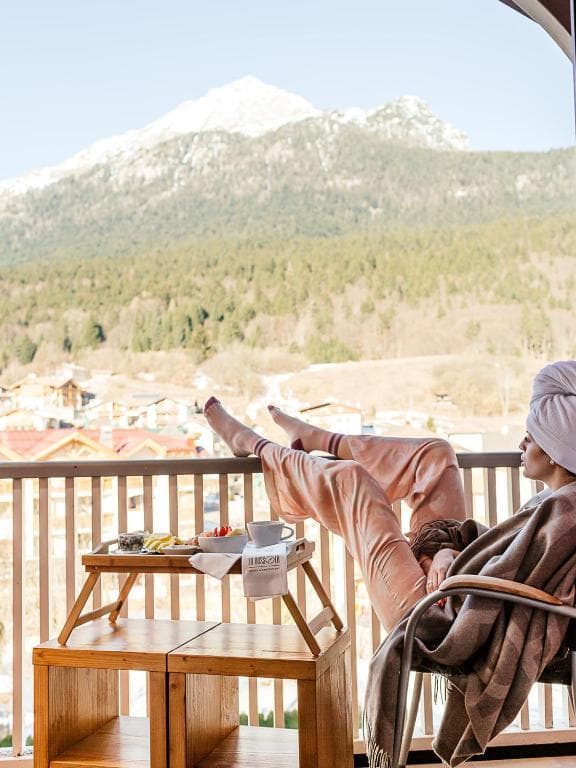 6denní zájezd (denní přejezd) s dopravou, polopenzí a skipasem ceně – hotel La Bussola