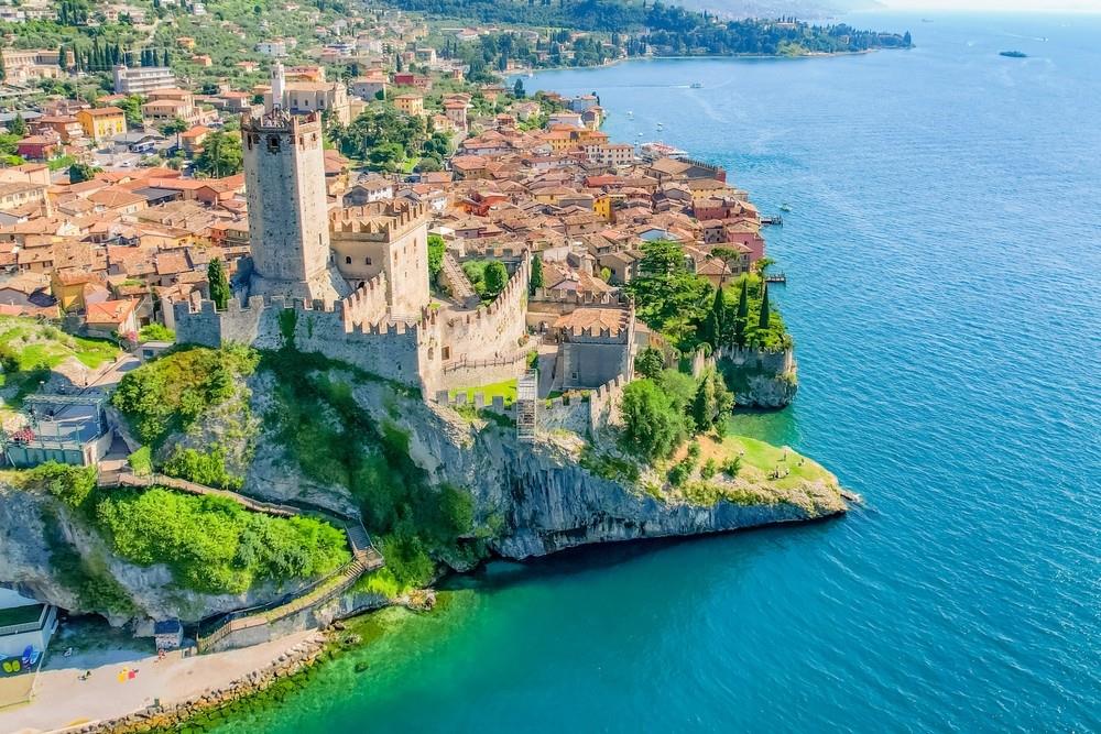 Jednodenní výlet k jezeru Lago di Garda s koupáním