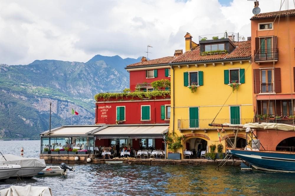 Jednodenní výlet k jezeru Lago di Garda s koupáním
