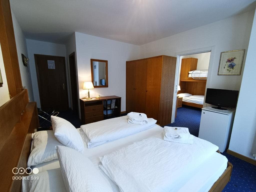 5denní zájezd (denní přejezd) s dopravou, polopenzí a skipasem v ceně – hotel Arnica