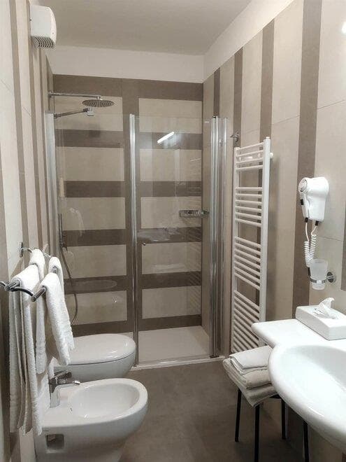 6denní zájezd (denní přejezd) s dopravou, polopenzí a skipasem v ceně – hotel Dal Bon
