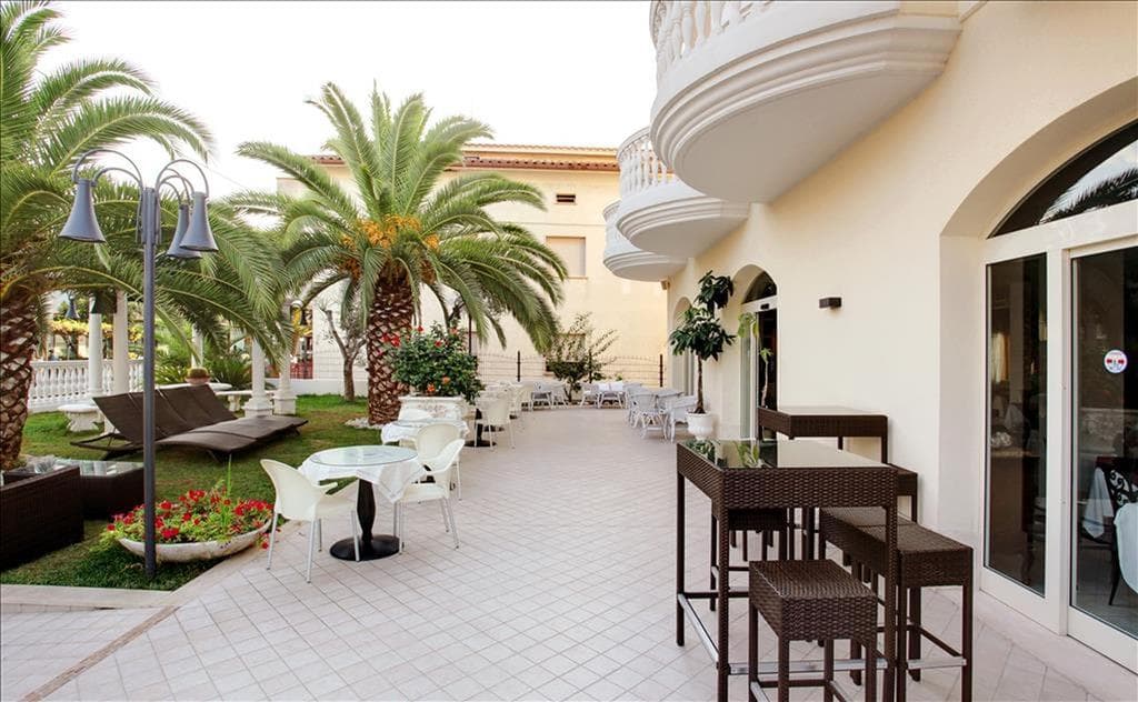 Hotel Eva