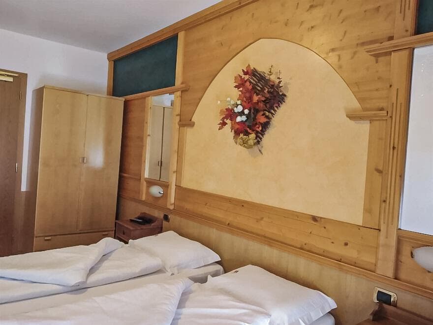 5denní zájezd s dopravou, polopenzí a skipasem v ceně – hotel Dal Bon