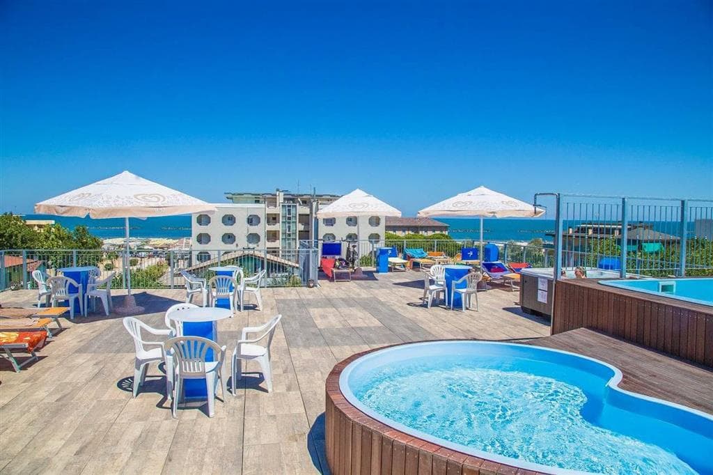 Hotel Leonardo