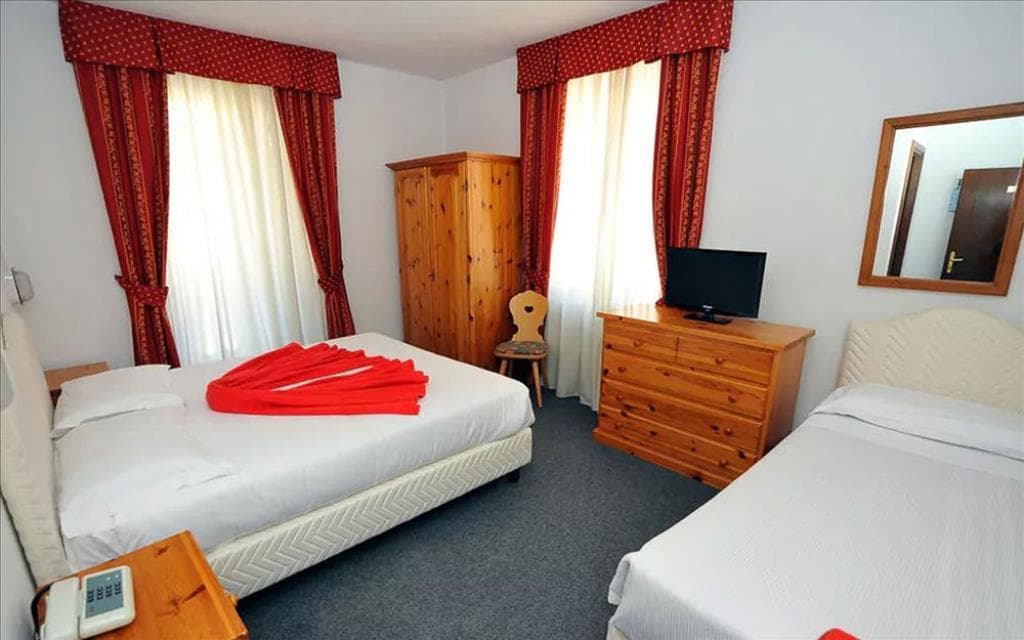 5denní zájezd s dopravou, polopenzí a skipasem v ceně – hotel Capitani