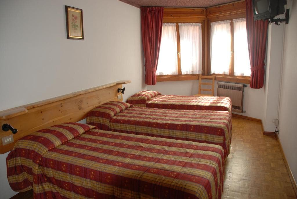 6denní zájezd s dopravou, polopenzí a skipasem v ceně – Parkhotel Valfurva
