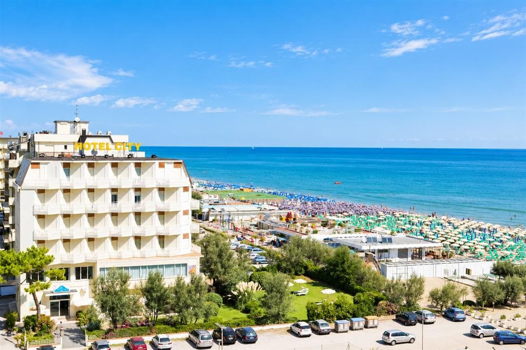 Hotel City