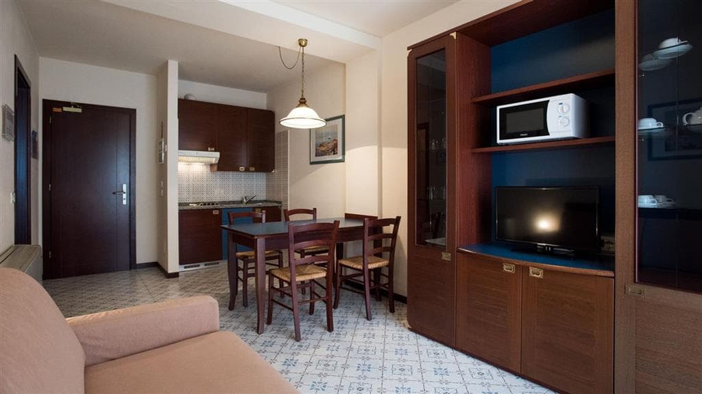Aparthotel Holiday