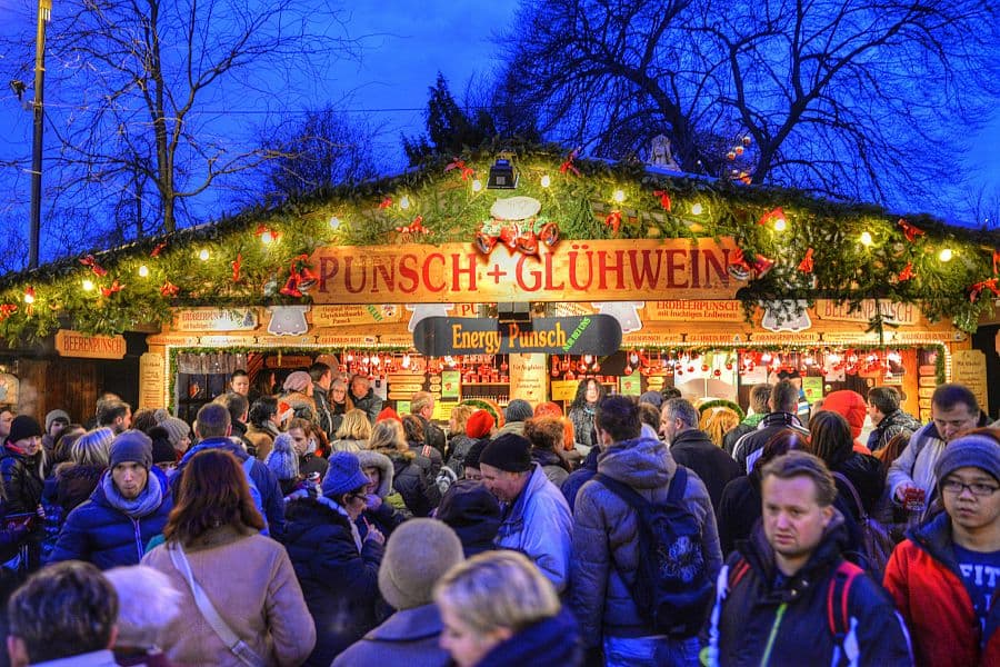 Adventní Vídeň + SCHÖNBRUNN + HUNDERTWASSERHAUS