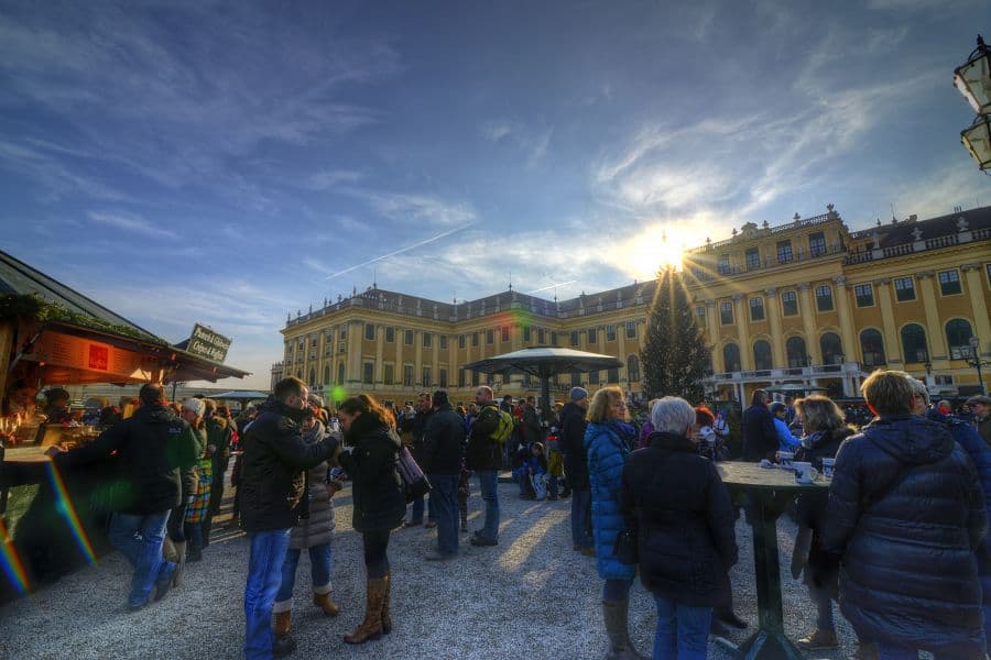 Adventní Vídeň + SCHÖNBRUNN + HUNDERTWASSERHAUS
