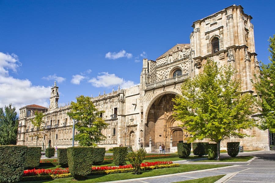 Svatojakubská cesta + SANTIAGO DE COMPOSTELA + MYS FISTERRA