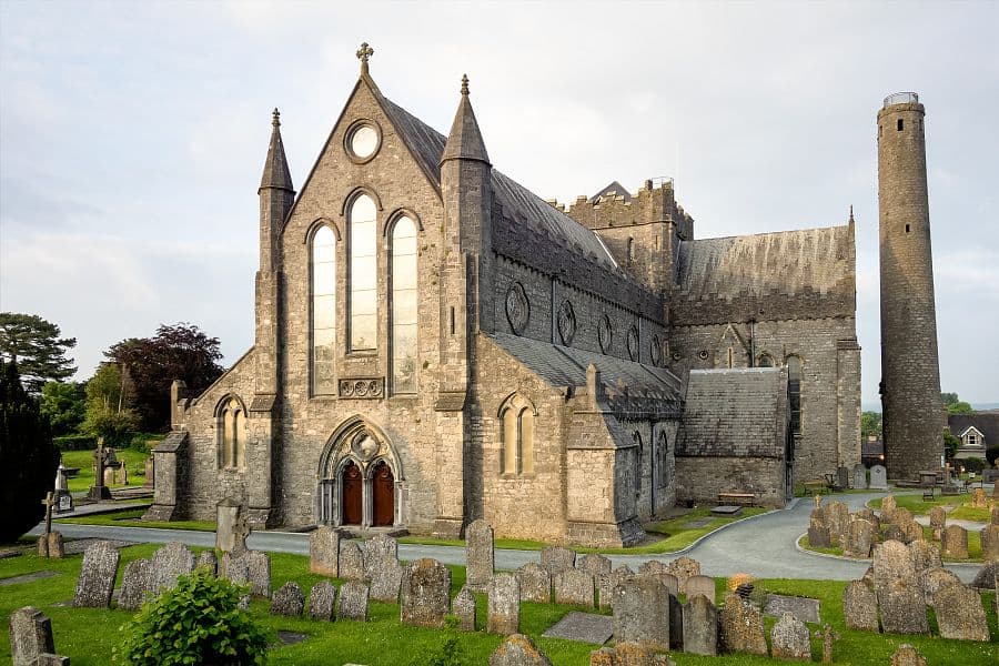 Národní parky jižního Irska + PLAVBA KE SKELLIG ISLANDS + DINGLE