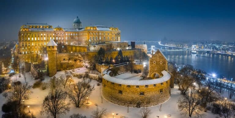 Adventní Budapešť + BAROKNÍ GYŐR