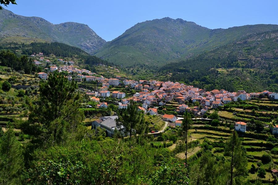 Příroda středního Portugalska + STAROBYLÉ HORSKÉ VESNICE + NÁVŠTĚVA OVČÍ FARMY