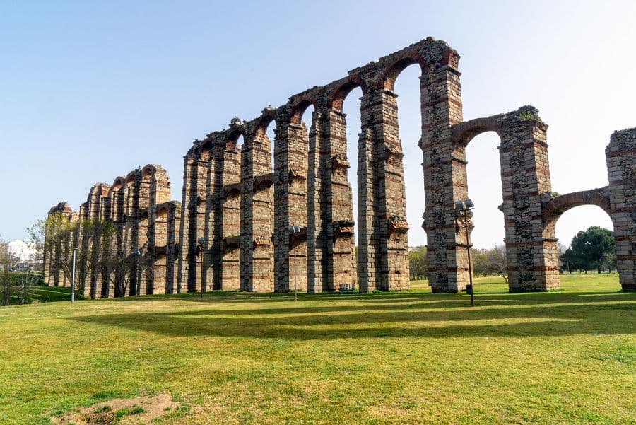 Španělská Extremadura + ŘÍMSKÉ DĚDICTVÍ + GURMÁNSKÉ TRADICE REGIONU