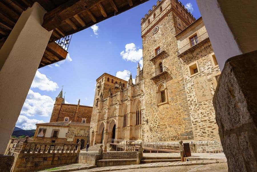 Španělská Extremadura + ŘÍMSKÉ DĚDICTVÍ + GURMÁNSKÉ TRADICE REGIONU