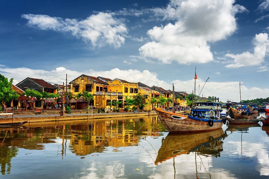 Vietnam a Kambodža + PLAVBA DRAČÍ ZÁTOKOU + TAJEMSTVÍ CHRÁMŮ ANGKORU
