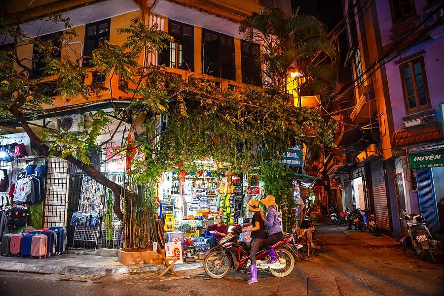 Vietnam a Kambodža + PLAVBA DRAČÍ ZÁTOKOU + TAJEMSTVÍ CHRÁMŮ ANGKORU