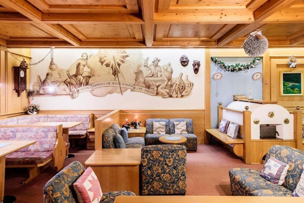 5denní zájezd (denní přejezd) s dopravou, polopenzí a skipasem v ceně – hotel Coldai