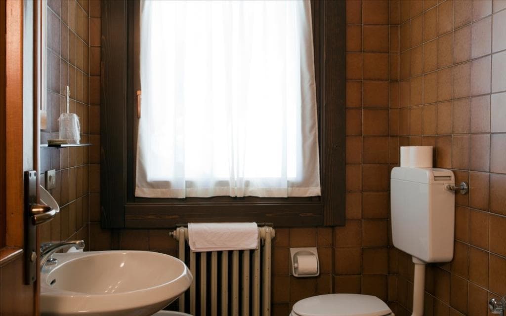 5denní zájezd (denní přejezd) s dopravou, polopenzí a skipasem v ceně – chalet Alpino