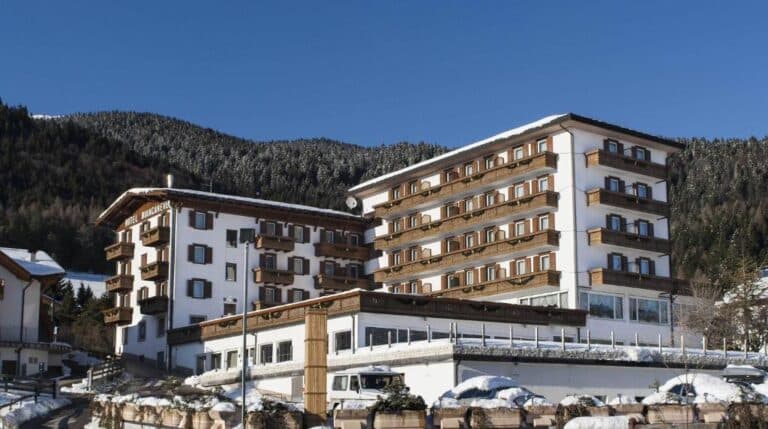 Grand hotel Biancaneve